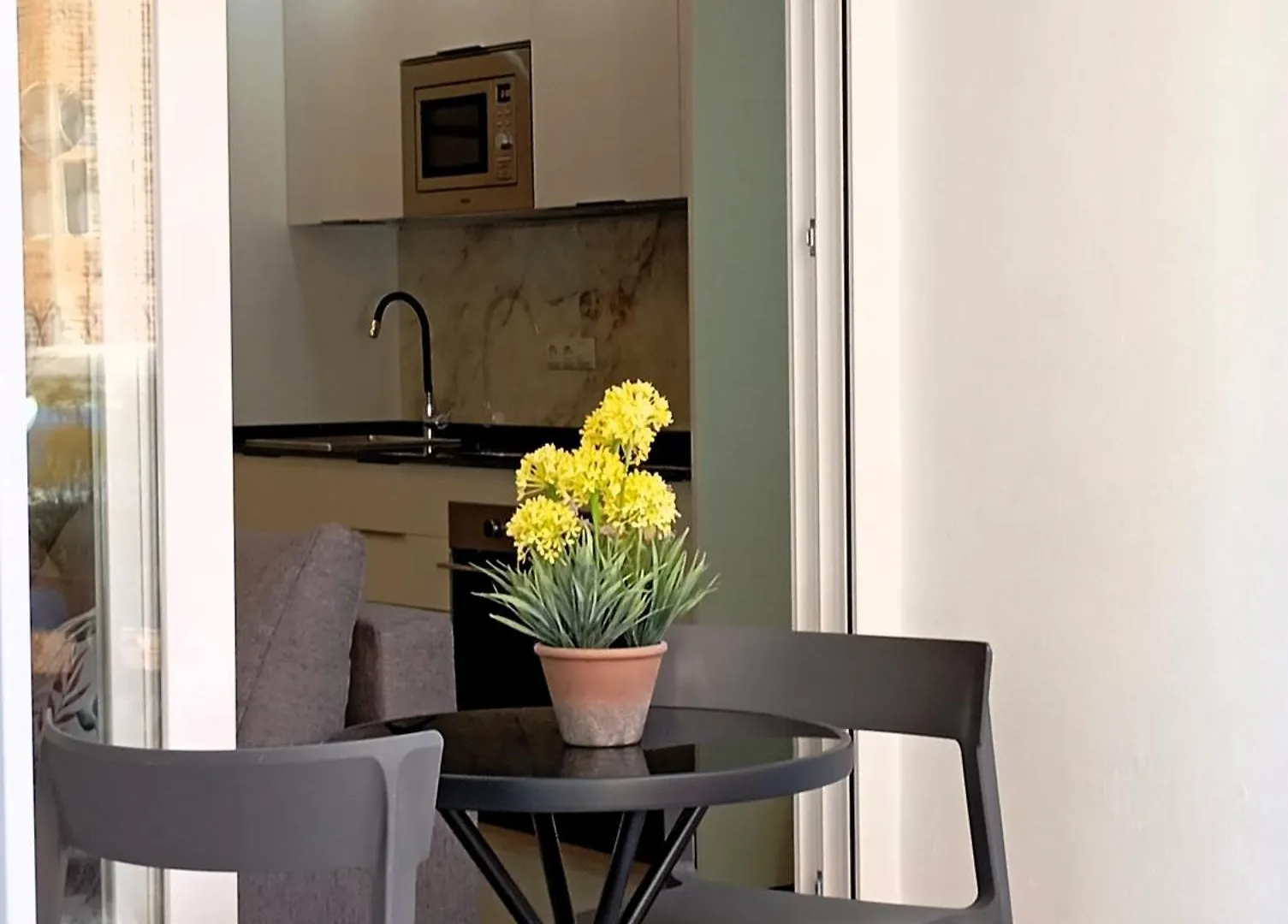 Coqueto Apartamento En La Luz B Malaga Apartment